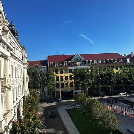 Gorkeho In Centre Daire Bratislava