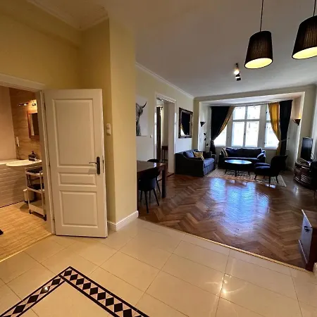 Gorkeho In City Centre Apartment