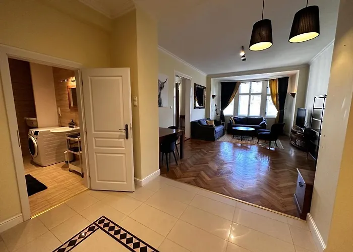 Gorkeho In Centre Apartament