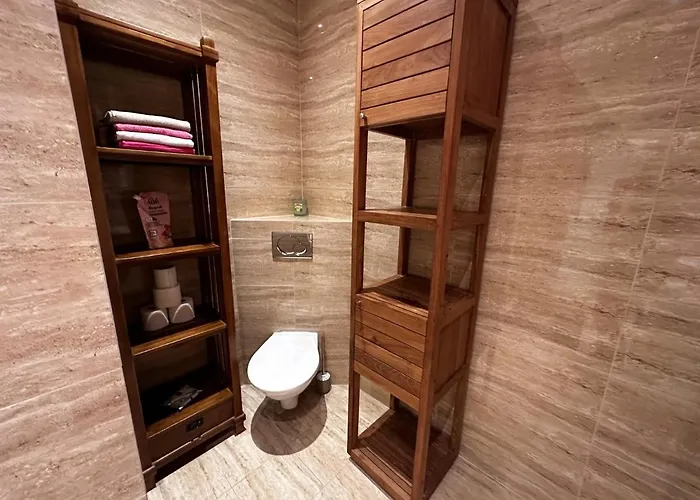 Apartament Gorkeho In Centre